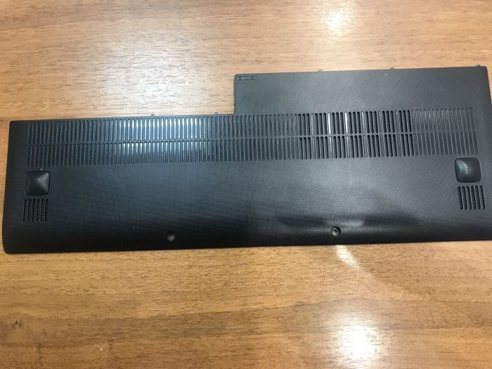 Крышка RAM и HDD ноутбука Lenovo ideapad 300-15ISK, Lenovo 300-15IBR / FA0YM000800 черный с разбора