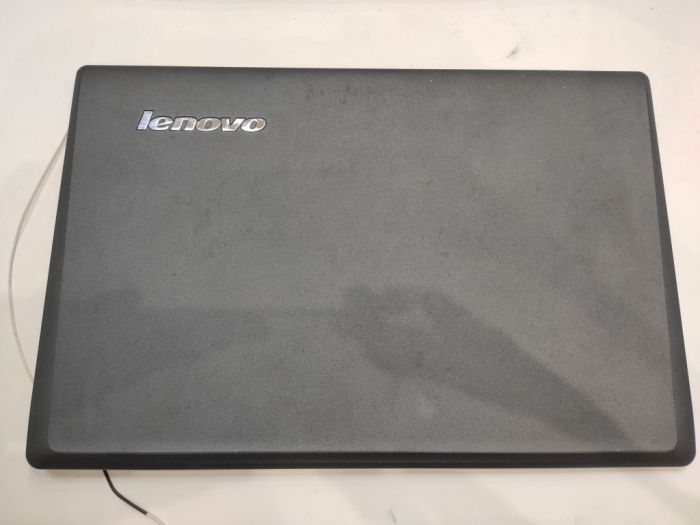 Крышка матрицы Lenovo G560 G565 AP0BP000400 уценка ввиду поломки мест фиксаци петли