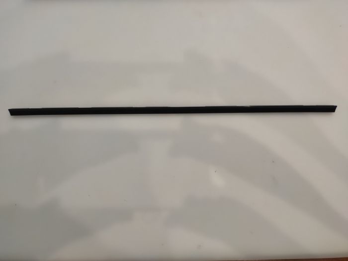 Крышка, планка закрывающая винты клавиатуры Toshiba L670, L675, L675D A9K07S A