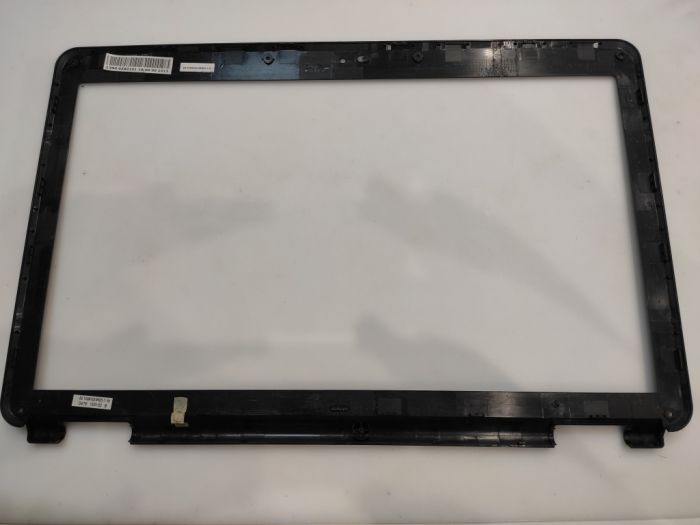 Рамка матрицы Asus K70 K70A 13N0-EZA0101
