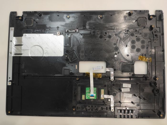 Верхняя часть корпуса (топкейс) ноутбука с тачпадом Samsung R517 R519 BA75-02259A BA81-07276