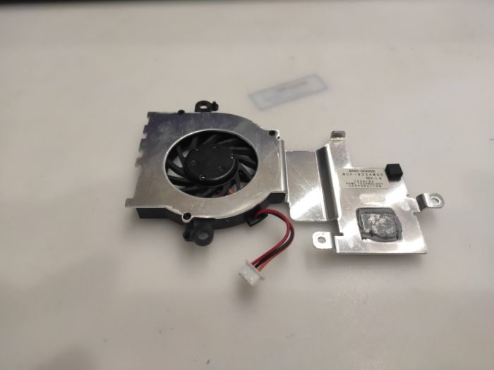 Система охлаждения Samsung N145 plus N150 радиатор BA62-00495B + вентилятор BA81-08423B
