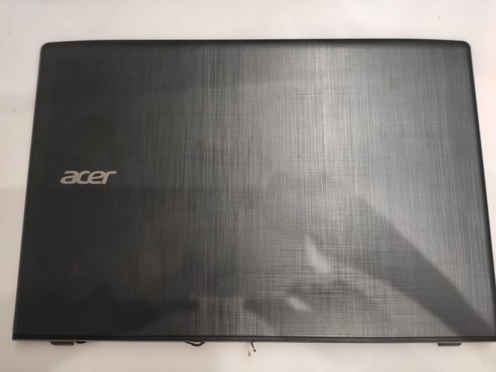 Крышка матрицы Acer E5-523,E5-523G E5-575G EAZAA001010 JTEAZAA001010