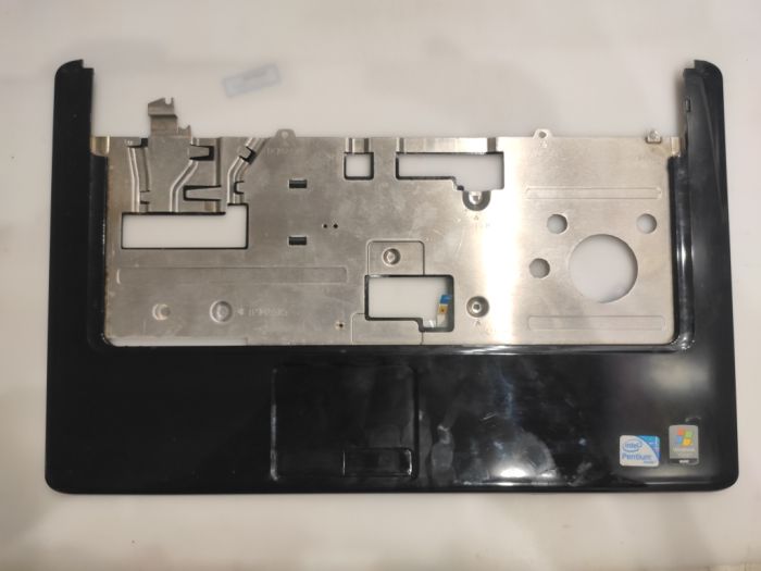 Верхняя часть корпуса (топкейс) Dell Inspiron 1545 (PP41L) CN-0W395F-70166