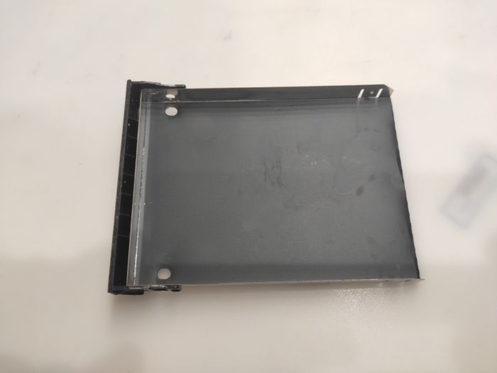 Крепление жесткого диска (корзина) выдвижная сбоку Dell Inspiron 1545 (PP41L) 0M671J