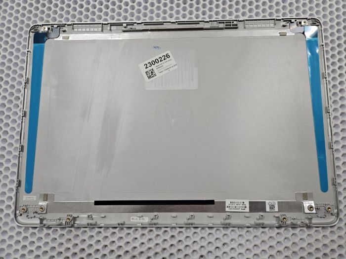 Крышка матрицы HP 15-DW 250 G8 серебро