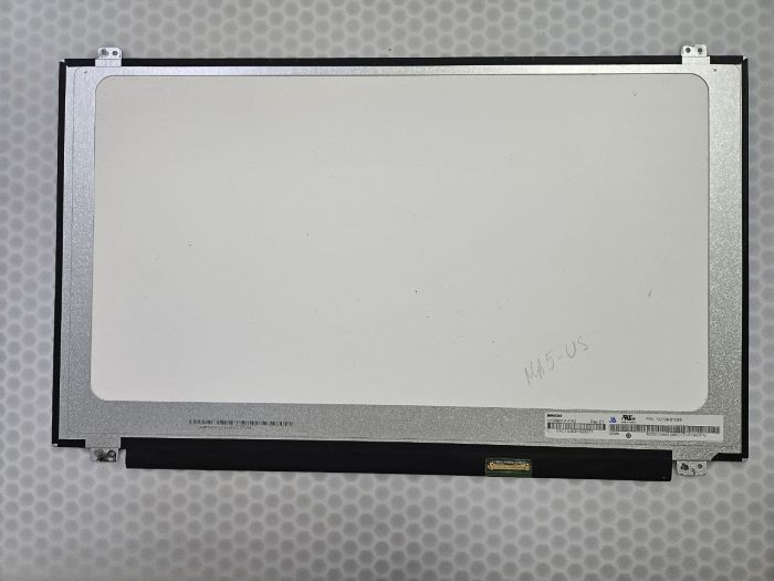 Матрица N156BGA-EA2 Rev. C1 15.6"/TN/1366x768/Slim/уши верх-низ/30pin бу Матрица N156BGA-EA2 Rev. C1 15.6"/TN/1366x768/Slim/уши верх-низ/30pin бу