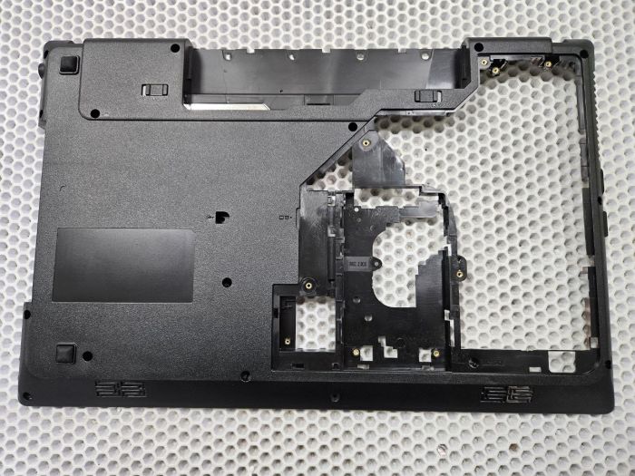 Поддон нижняя часть корпуса для Lenovo IdeaPad G770, G775, G780, G785 AP0O50002000, AP0H40003001