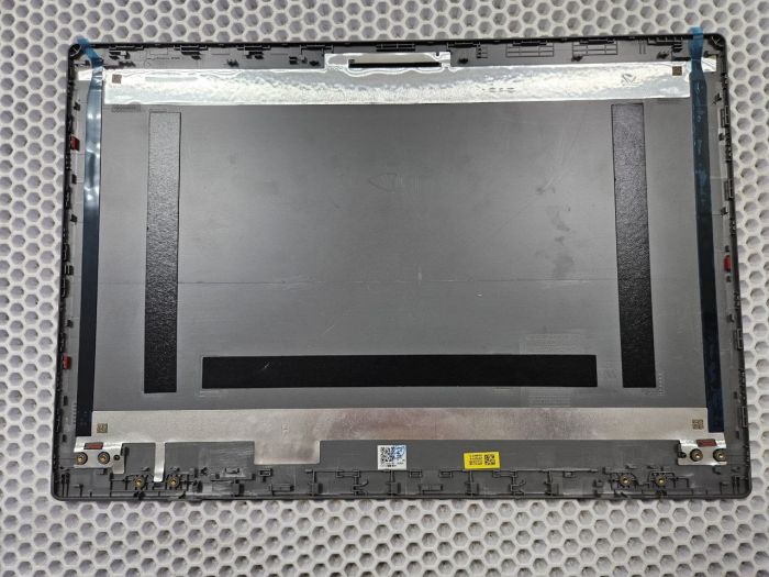 Крышка матрицы для Lenovo IdeaPad 3 15ADA05 серебристая