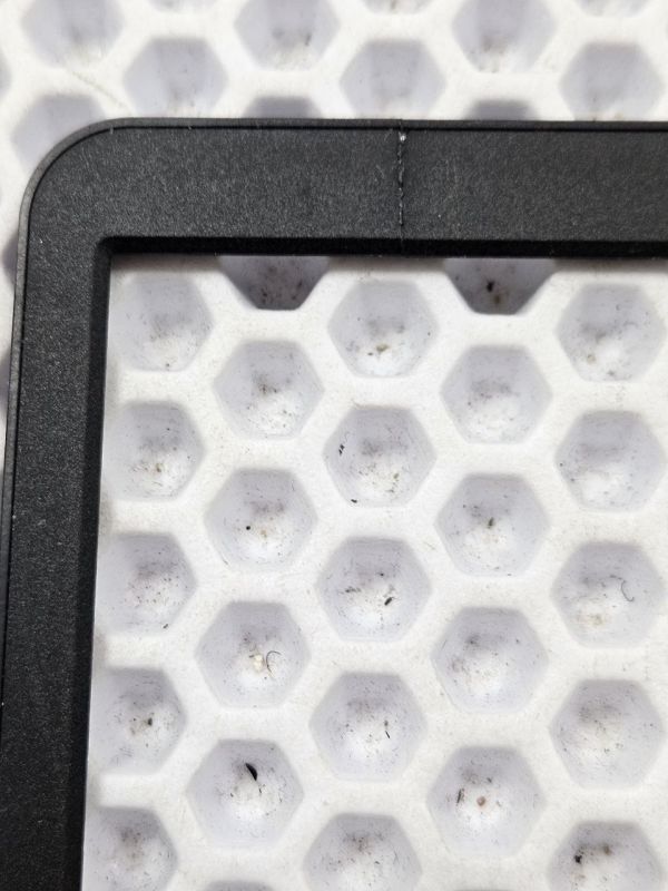 Рамка матрицы для Tecno Megabook K16S черная (подклеена в левом верхнем углу)