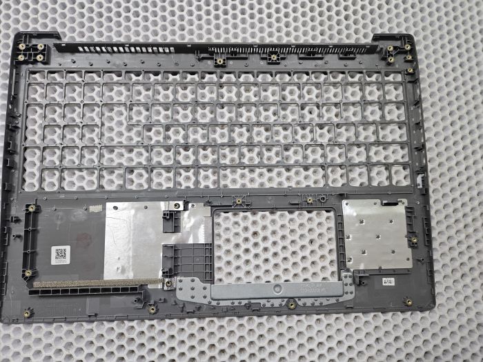 Топкейс Lenovo S145-15 340C-15 без клавиатуры, потёртость, со снятой клавиатурой