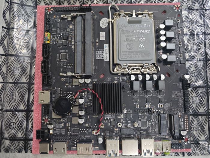  Материнская плата для моноблока I610M4 V2.01 /LGA1700 /DDR4 