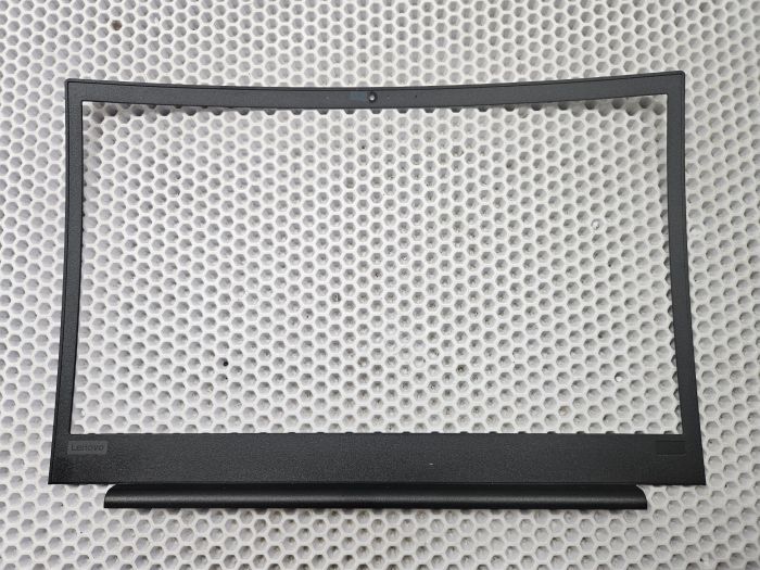 Рамка матрицы для ноутбука Lenovo E580 черная
