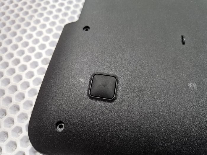 Поддон нижняя часть корпуса Asus X751