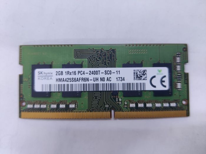 Оперативная память Hynix 2 ГБ DDR4 2400 МГц SODIMM CL17 HMA425S6AFR6N-UH бу