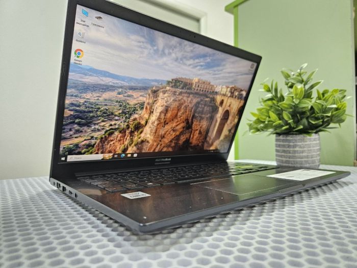 Ноутбук Asus VivoBook K413J