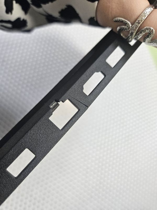 Нижняя часть корпуса (поддон) Lenovo Legion Y530-15 Y540-15IRH AP1DG000400