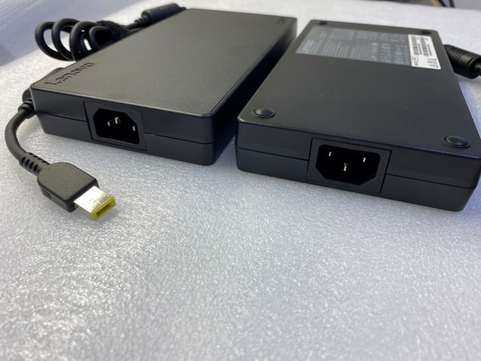 Блок питания для ноутбука Lenovo 20V 11.5A 230W прямоугольный