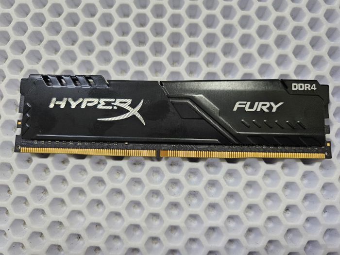 Оперативная память Kingston Fury DIMM DDR4 8Gb PC25600 3200MHz 1x8 ГБ (PCKFD4-8-3200)
