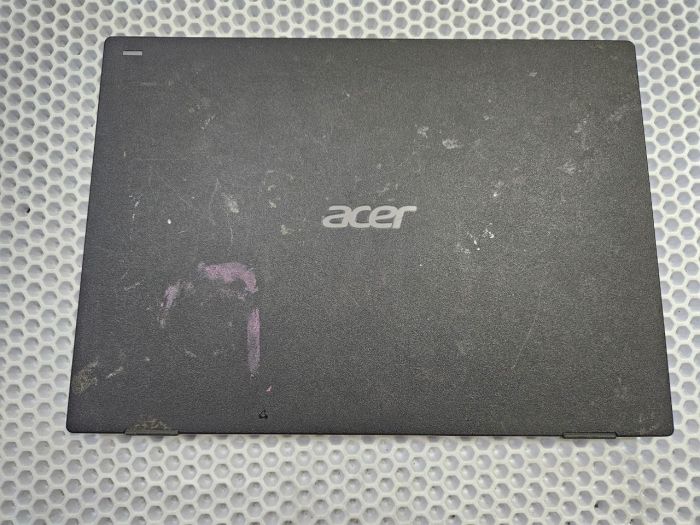 Крышка матрицы для Acer TravelMate B118  60VHPN7002 черная, царапины, краска