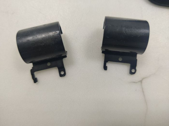 Заглушки петель HP 15-bs, 15-bw, 15-bu, 250 G6, 255 G6 черные с разбора