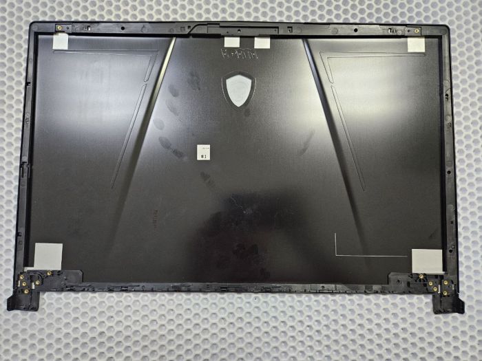 Крышка матрицы MSI GE73VR 7RE Raider
