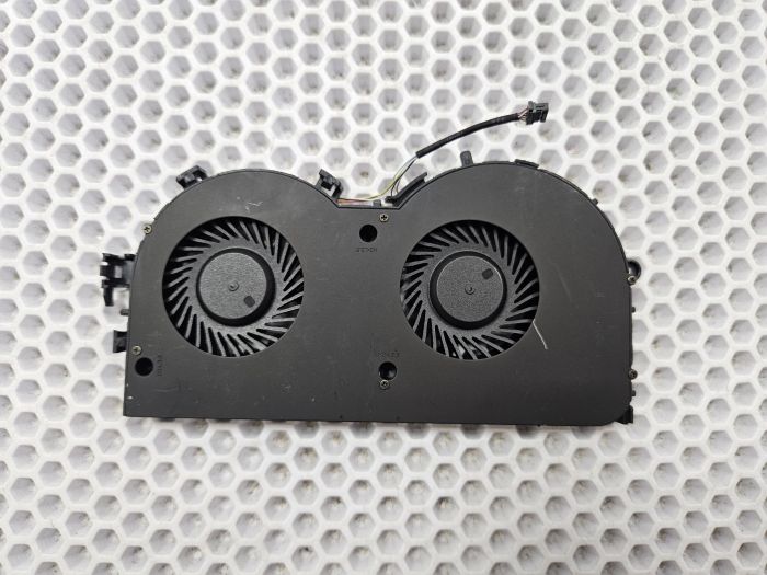 Вентилятор для ноутбука Lenovo Y520-15 1060Ti