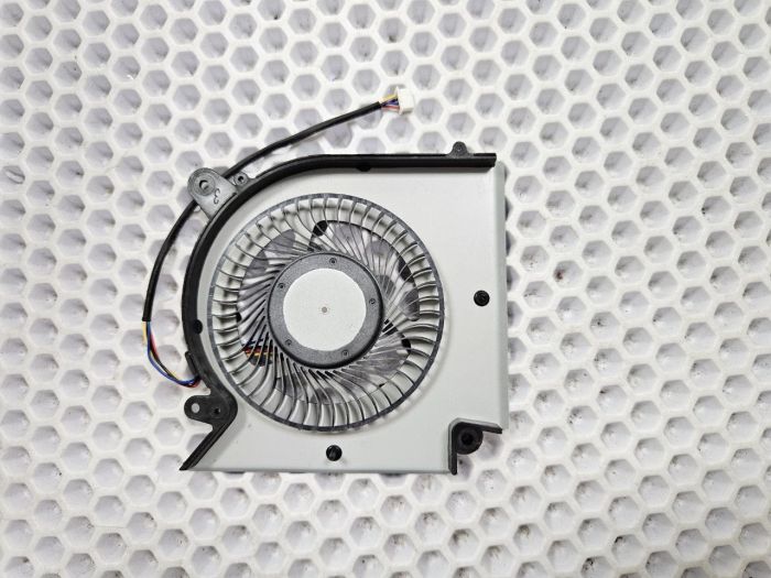 Вентилятор для MSI GL66 GF66 GF76 N477
