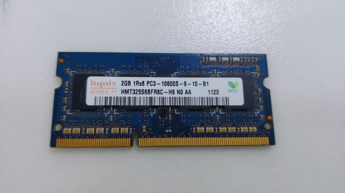 Оперативная память Hynix DDR3 2 ГБ SODIMM HMT325S6BFR8C-H9