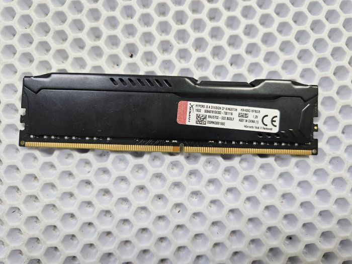 Оперативная память HyperX Fury 8 ГБ DDR4 2666 МГц DIMM CL16 HX426C16FB2/8