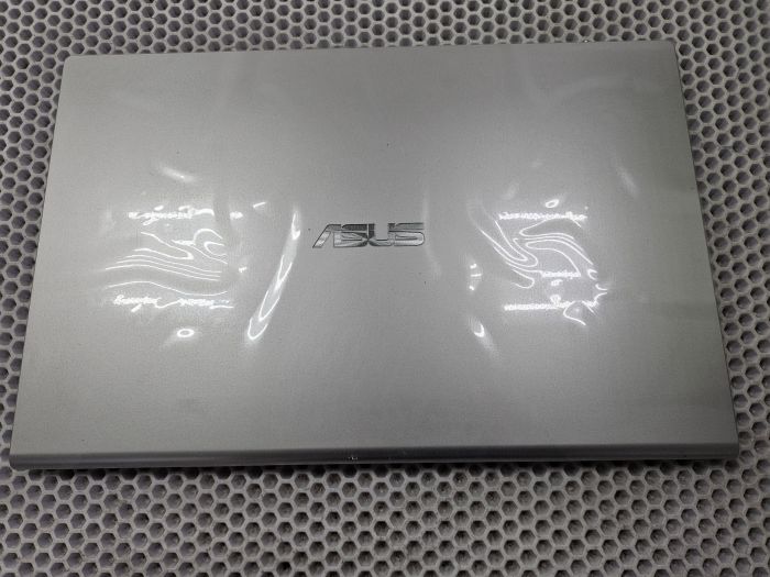 Крышка матрицы Asus x509 X515 серебро (с серыми заглушками)