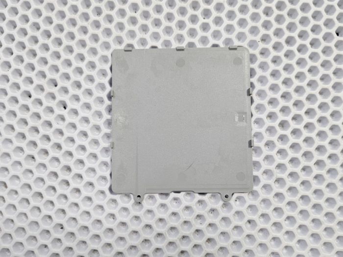 Крышка заглушка для поддона серебристая для китайского ноутбука