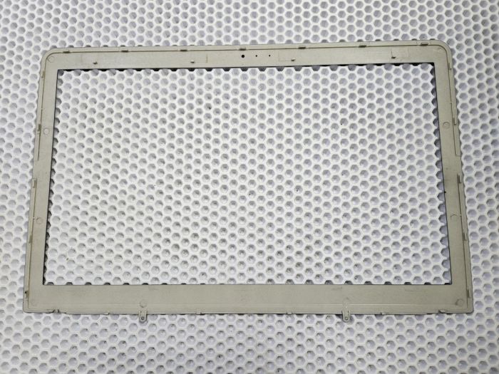 Рамка матрицы Asus K501