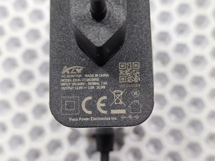 Блок питания, адаптер E036-1T120300VE 12V 3A (36W) 5.5х2.5мм