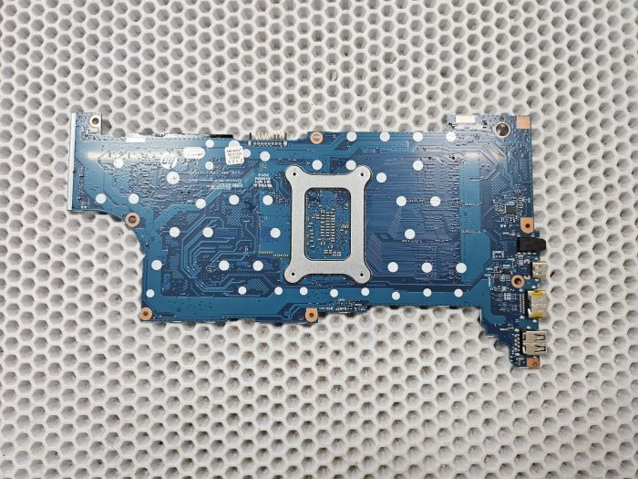 Материнская плата HP 17-CP 6050A3260801-mb-a01 ( A1) 17N_amd_FP6 R5 5500U CPU M51687-601 6050A3260801-MB-A01