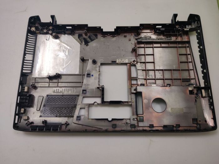 Поддон Asus GL552V (13N0-SNA0221, 13NB09I3AP0231, 13NB09I3AP0221) сломана решетка радиатора