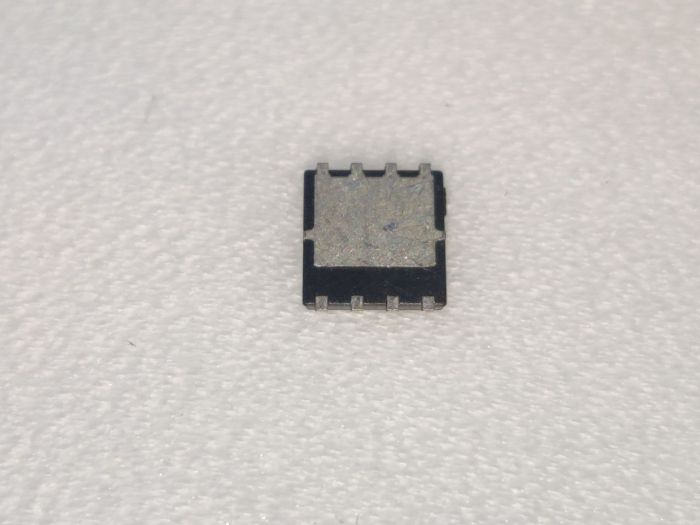 AON6414A, Транзистор MOSFET N-канал 30В [DFN-8 (5x6)]