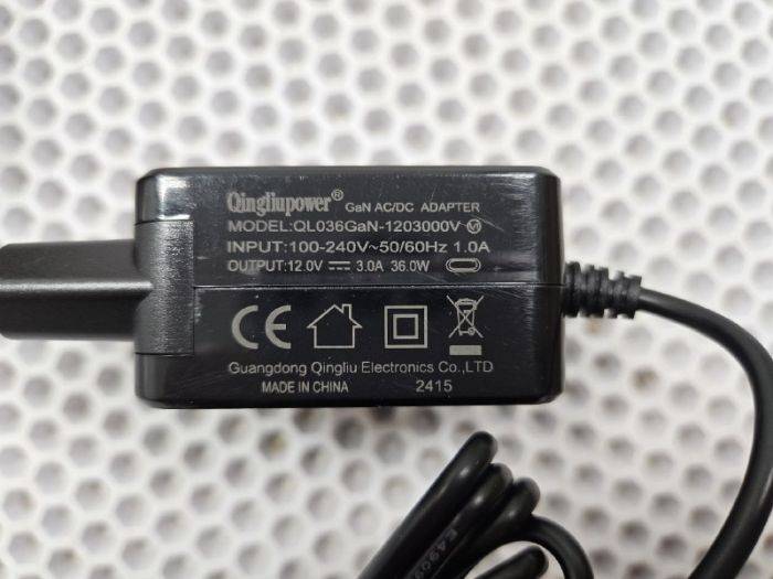Зарядка для ноутбука Azerty 12V 3.0A (36W) USB Type-C