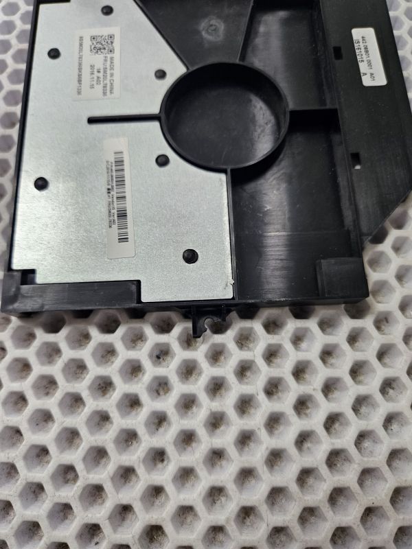 Заглушка вместо привода 460.08B0H.0002 для Lenovo V110-15 V110-15ISK (сломано крепление)