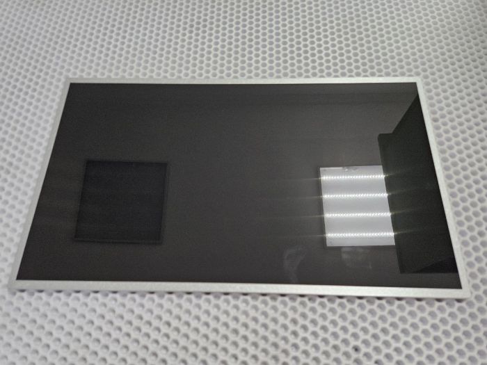 Матрица B173RW01 17.3"|1600x900|глянцевая|Normal|40 pin бу