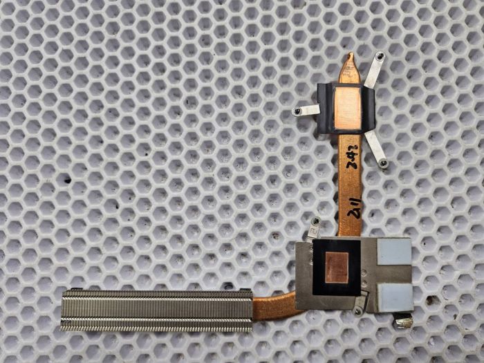 Радиатор охлаждения Lenovo 330-15ARR AT1870080L0