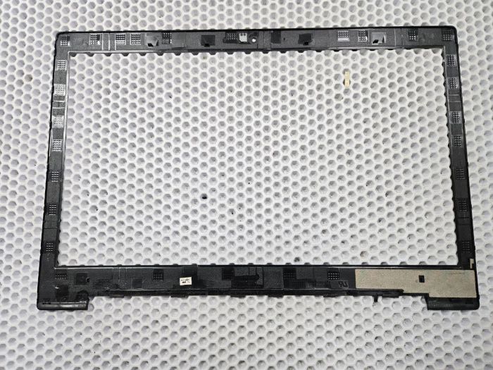 Рамка матрицы для ноутбука Lenovo IdeaPad 330-15ARR черная