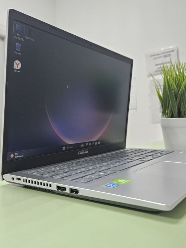 ноутбук Asus X515J SSD 256 ГБ ОЗУ 8 ГБ Intel Pentium 6805 NVIDIA GEFORCE MX130