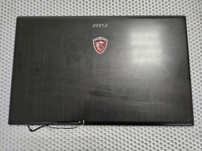 Крышка матрицы для ноутбука MSI GP70 30775AA212P черная, царапины