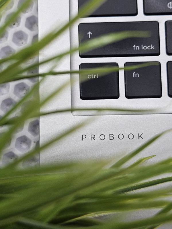 Ноутбук HP ProBook 440 G7 SSD 240ГБ/озу 8ГБ/i3-10110