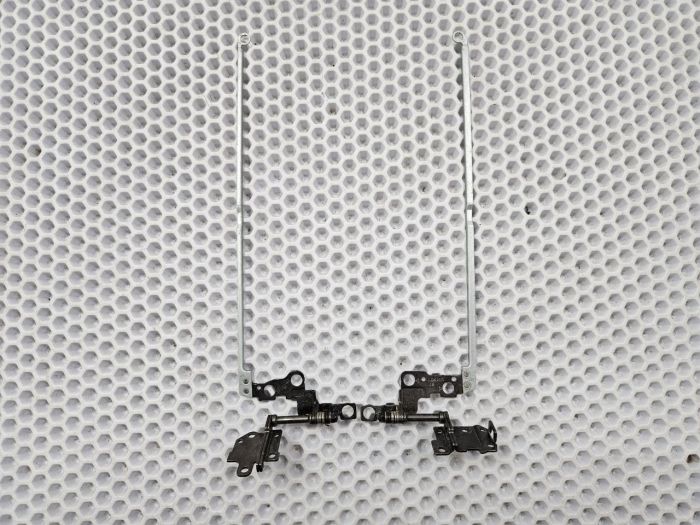 Петли для Dell Inspiron 5370 (пара)