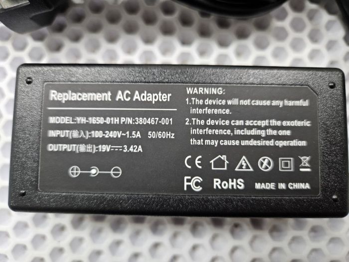 Зарядка для ноутбука Azerty 19V 3.42A (65W) 3.5х1.35мм