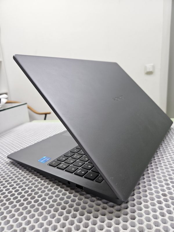 Ноутбук Honor MagicBook X16 SSD 512ГБ/ 8 ГБ ОЗУ/ i5-12450H/16"