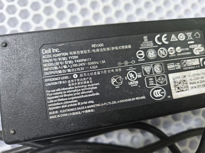 Зарядное устройство для ноутбука Dell 19,5V 4,62A (90W) 7,4x5мм с иглой (бу, ориг, без сетевого шнура, провод  "погрызен", рабочая)