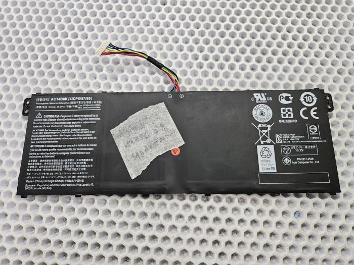 Аккумулятор для ноутбука Acer (AC14B8K) Aspire V5-132 15.2V оригинал, бу, износ 5%